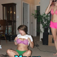 Girlfriend get crazy when home alone watch em play