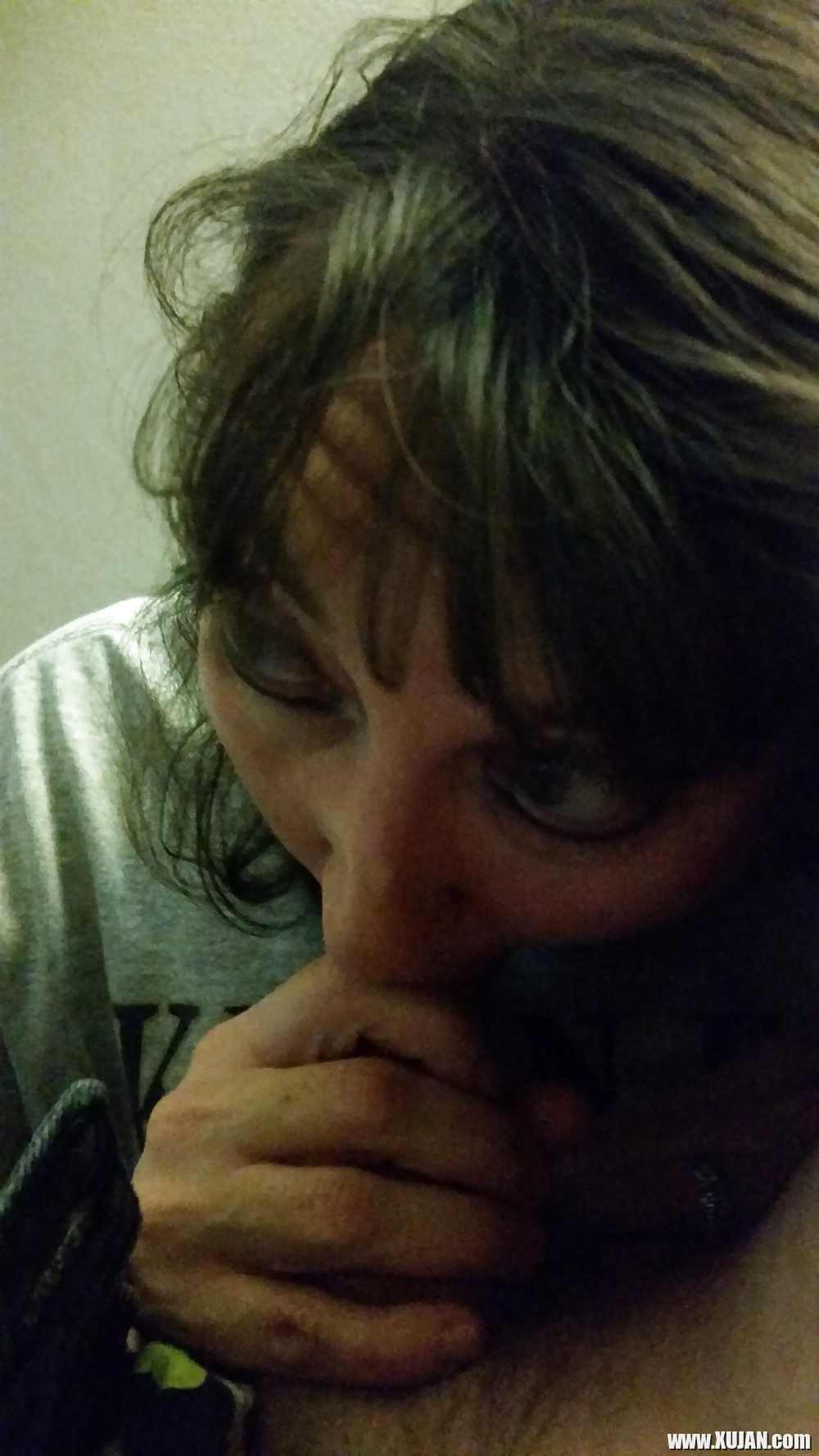 A hand job and blow job from my wife - Photo #2935378