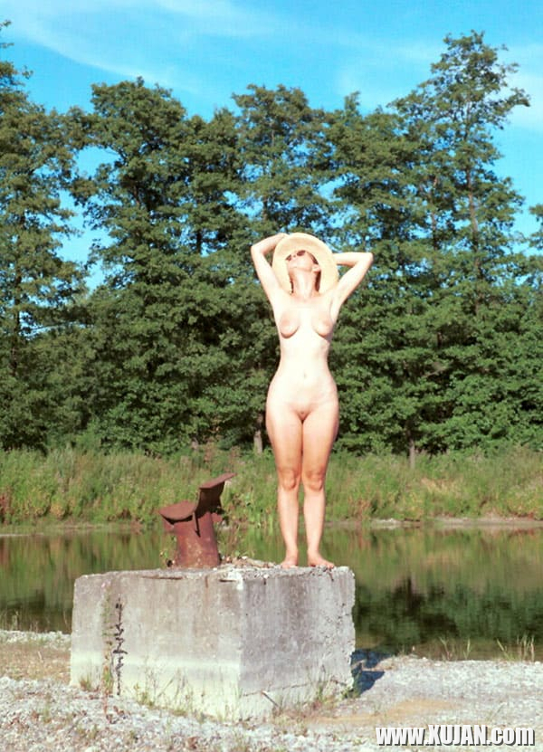 Hasun nudist chaghat kitov - Photo #2935816