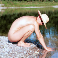 Hasun nudist chaghat kitov