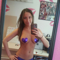 Topless aghjiknery kpchun pitaknerov