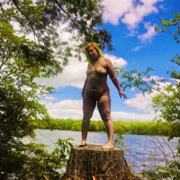 Nude bnutyan zvarchanq