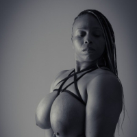 Noradzevutyan nerqnazgest Nude