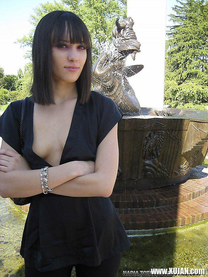 Pictures of Nadia getting ready for a sexy night on the town - Photo #2972286