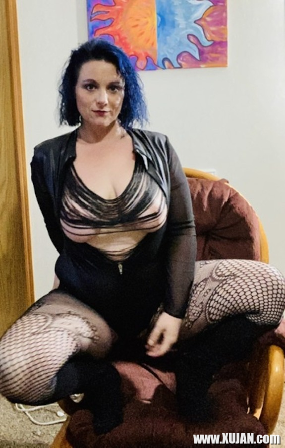 Laurasquirts y 39 i verjin amisn e - Photo #2982198