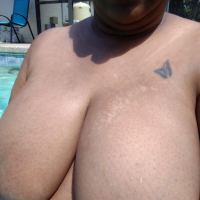 SkinnyDipping Shnorhavor shabat ory
