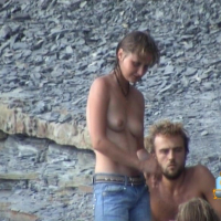 Cute zuygy vayelum e irents vorynudistakan loghapum