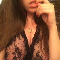 Thicc Girl y sev zhanyak e hagnum ev tuyl e talis hayatsq netel