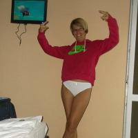 Ardzakurdum kiny hagnum e miayn thongs