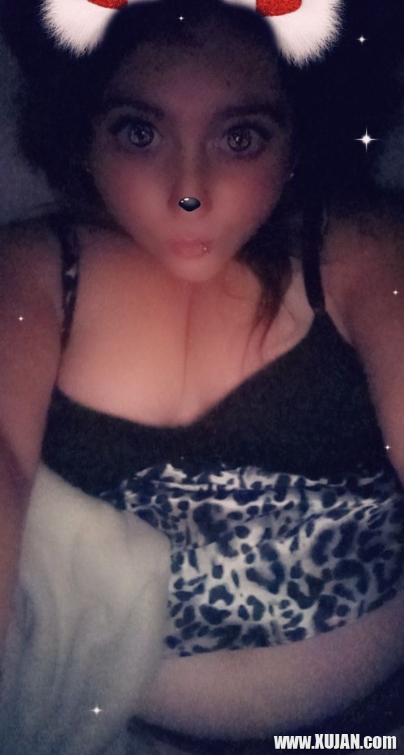 Bit Tittys - Photo #3000085