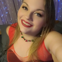 Sexy Blonde BBW n dzer Surb Tsnndyan nvern e vorypatatvats e luyserov