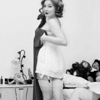 PIN UP PICS