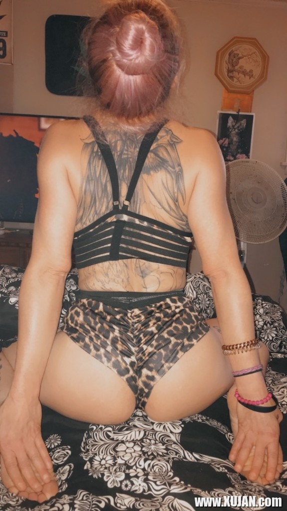 Charachchi MILF Bein Naughty - Photo #3010130