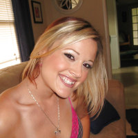 Amateur babe Jasmine Jolie slipping off her clothes and spreading her legs