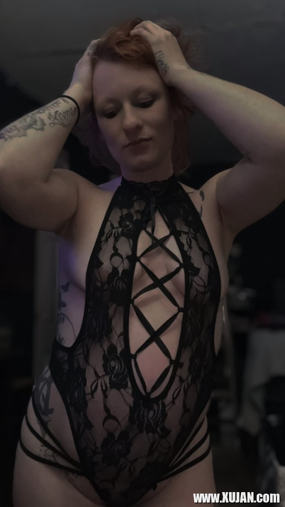 Cutie with booty - Photo #3014180