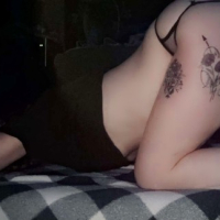 Cutie with booty