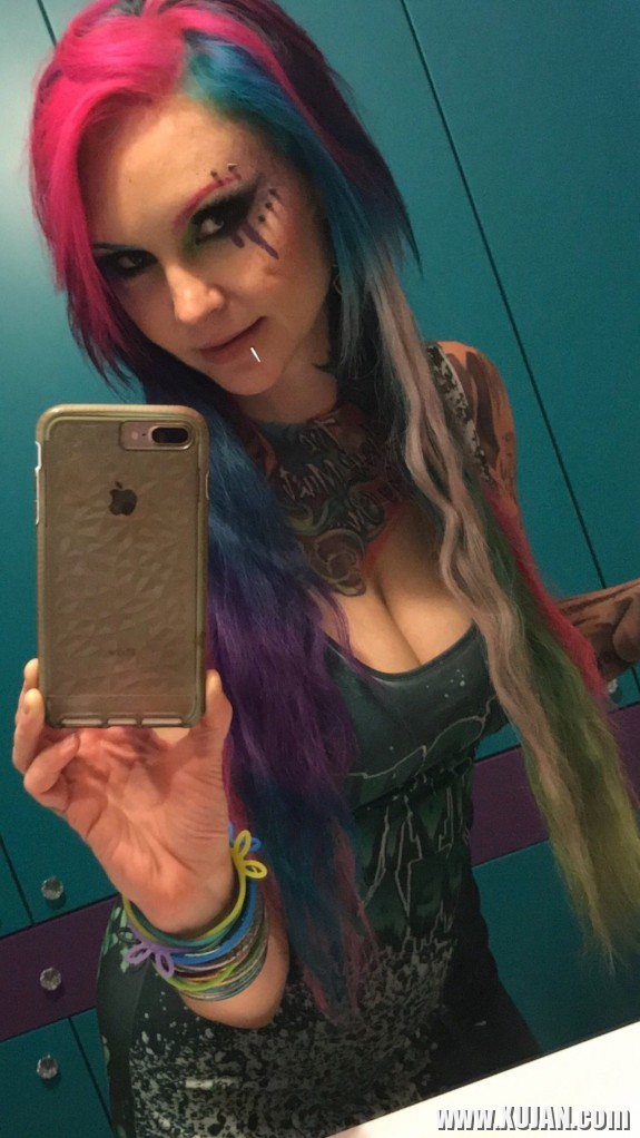 Vyxen Pics - Photo #3016073