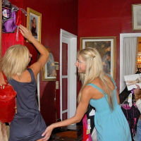 Lesbian anal threesome porn pictures