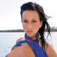 Simone Style and Diana Gold sharing cock on the boat