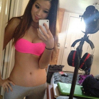 Awesome Teen Babe n ir geghetsik marmni nkarnery dardznum e