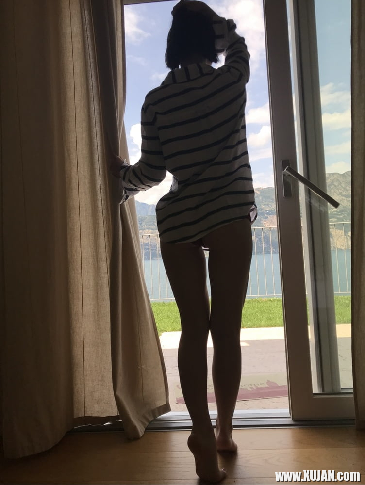 Sexy and funny private Pics Lou Nesbit Lia Louise - Photo #3038965