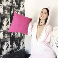 subtle private sexy Pics Lou NesbitLia Louise