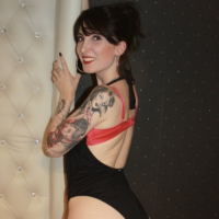 Hot Pics Lou NesbitLia Louise 3