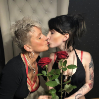 Hot Pics 2 Lou NesbitLia Louise
