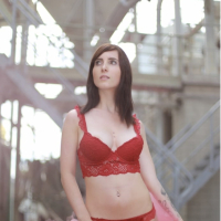Hot Pics 2 Lou NesbitLia Louise