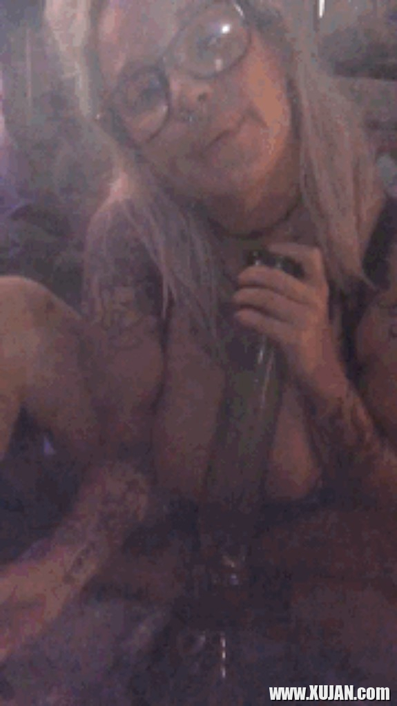 Slutty klri gaytakghutyuny khaghum e ir qogharkogh pci het - Photo #3041087