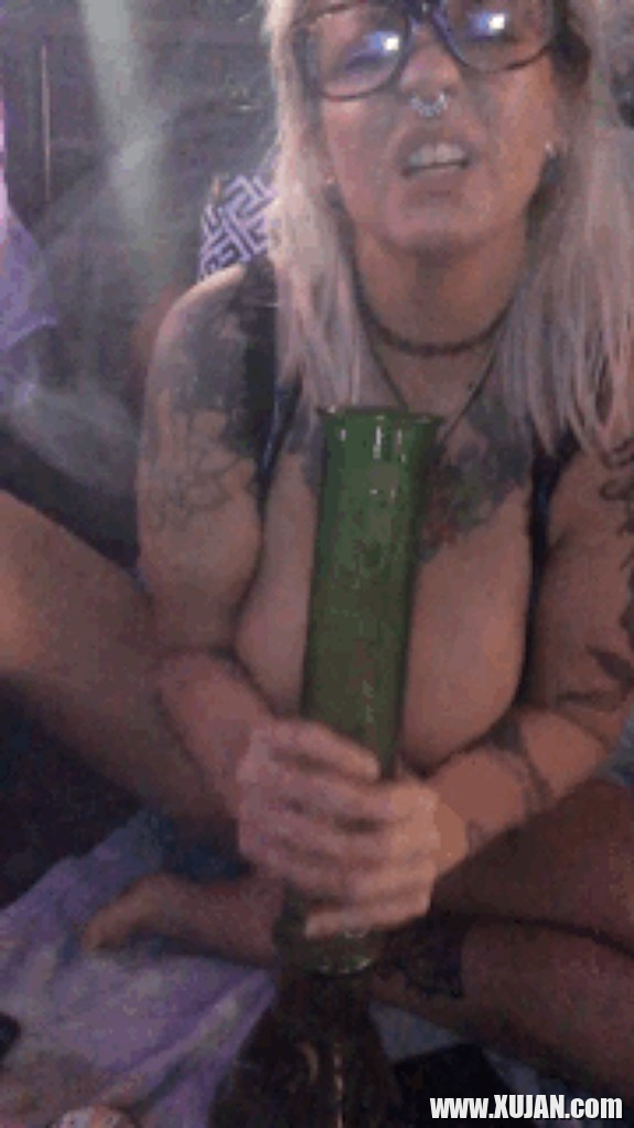 Slutty klri gaytakghutyuny khaghum e ir qogharkogh pci het - Photo #3041088