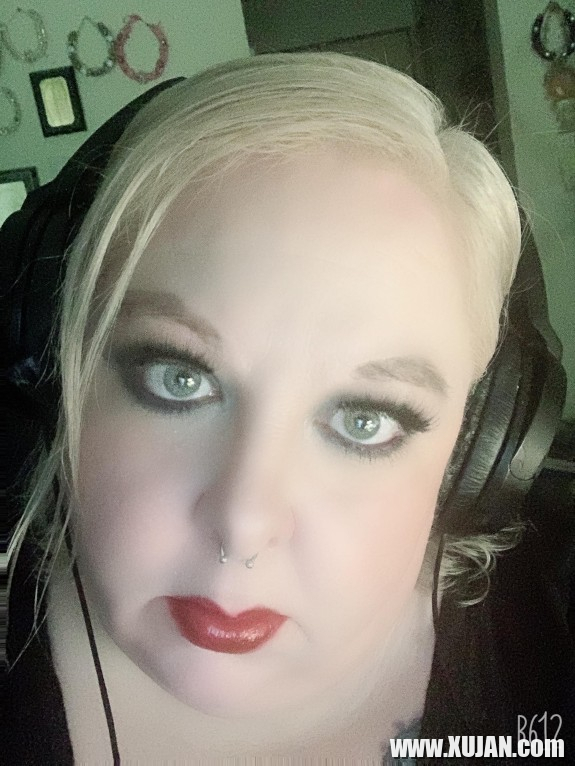 Selfie Me - Photo #3043393