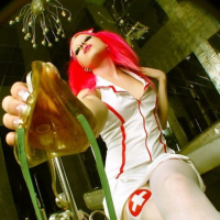 Fetish Dolly patahakan
