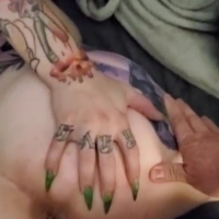Linelov Tattoo Shop Slut