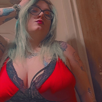 Tezh Hippie MILF