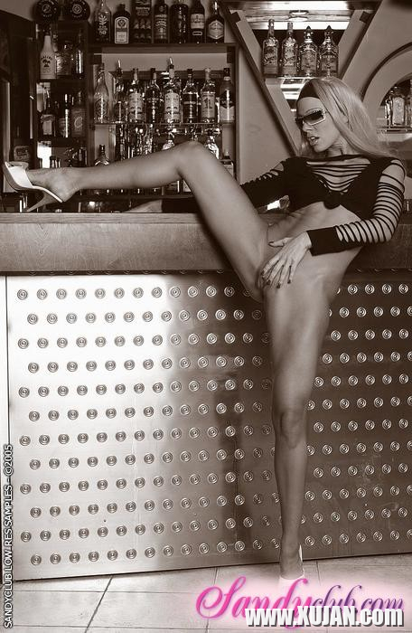 Sexy blonde Sandy is fingering in retro style - Photo #3059366
