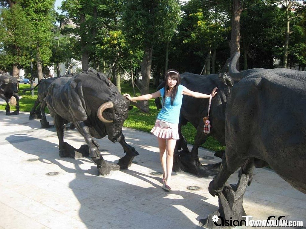 Horny Young aghjiky tsuyts e talis ir mazot kursy hanrutyan mej - Photo #3059627