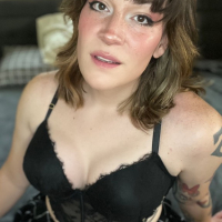 Nira Rey Trans Egirl Extravordinaire