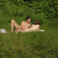 Tperi mej nudistakan sery ynkel e taqnvats tesakhtsiki mej