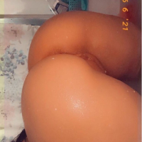 Im Freaky White Bitch