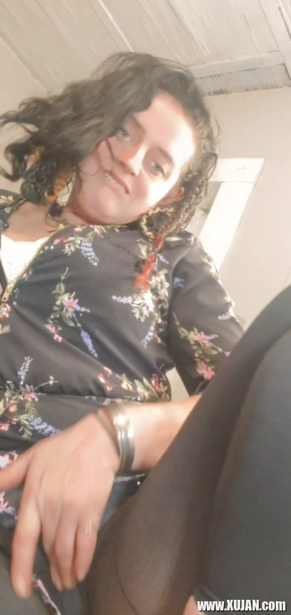 Horny Milf sirum e pucy Play y - Photo #3075370