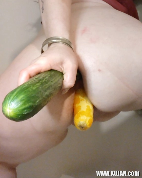 Horny Milf sirum e pucy Play y - Photo #3075384