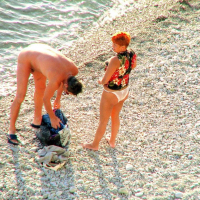 Hasun karmir mazery holovum en ir bikiniin