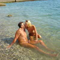 Merk tghaner aghjikneri het nudist loghapum
