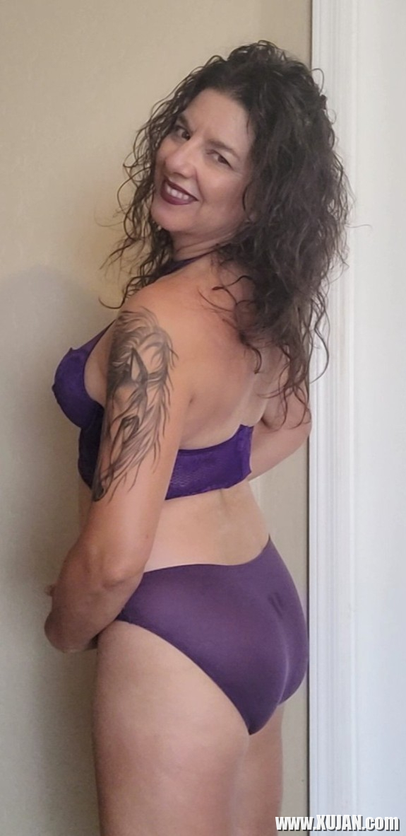Solo Milf in manushakaguyn - Photo #3083944