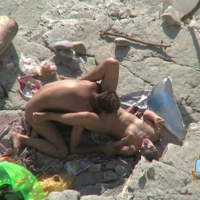 Qaghtsr tkhaher vorykatarum e minet nudist loghapum