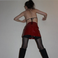 Hotwife striptiz