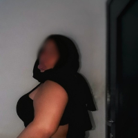 Sexy Hijabi aghjik