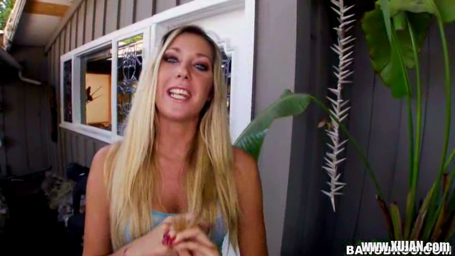 Hottie Alysha Rylee shocked by a huge black cock - Photo #3103140