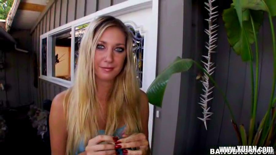 Hottie Alysha Rylee shocked by a huge black cock - Photo #3103141